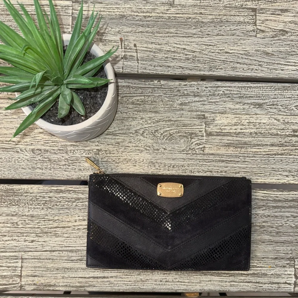 Michael Kors Jet Set black Saffiano textured black snake clutch, MK
